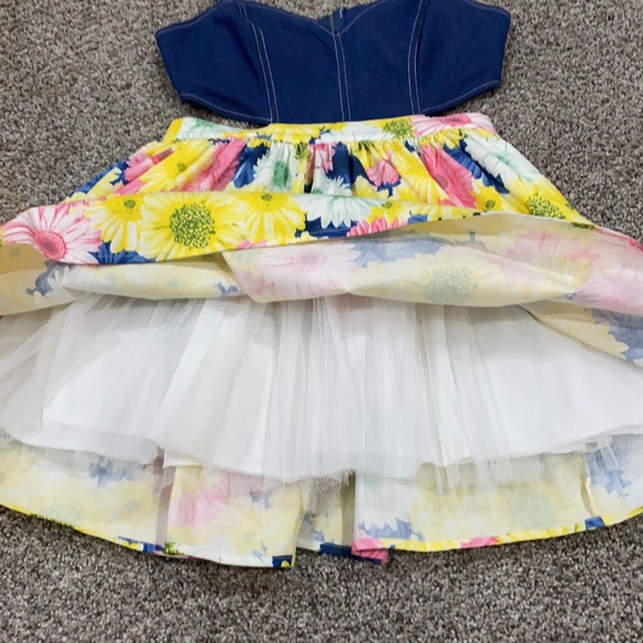 Mustard Seed Floral Dress w/Cutout sides - Picture 6 of 9